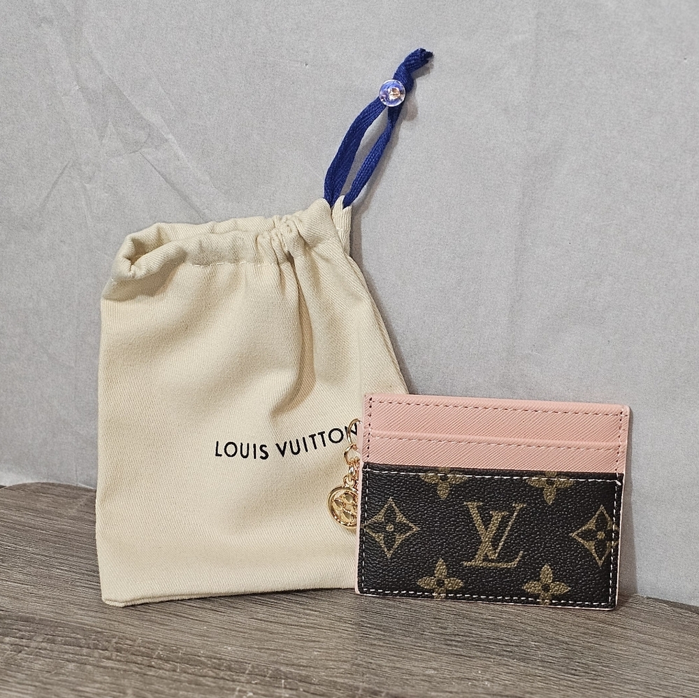 Louis Vuitton Charms Card Holder - NWOT - Picture 2 of 6